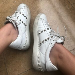 VALENTINO ROCKSTUD SNEAKERS 100% AUTHENTIC❤️